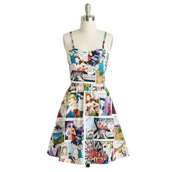 Retrolicious Sweetheart Neckline Dramatic Romantic Vintage Comic Sundress - Picture 2 of 8
